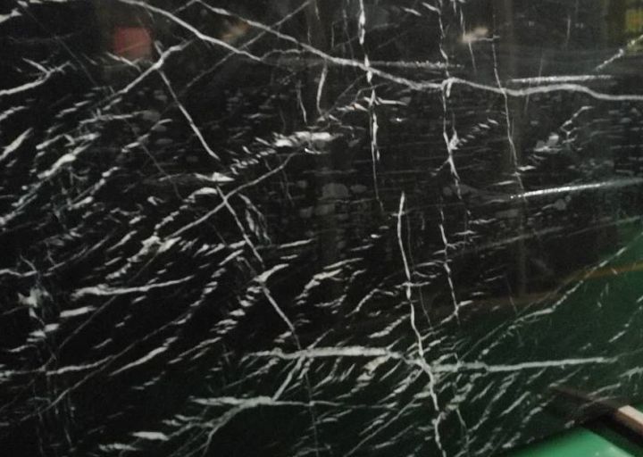 176 MI NERO MARQUINA SPIDER PL/BR 1.8CM